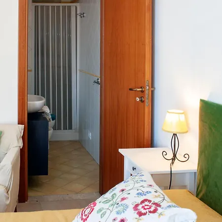 Апартаменты La Casa Gialla